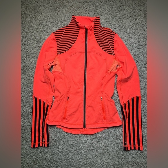 Lululemon Jacket Womens 6 Define Stretch Zip Up Pockets Bright Activewear Casual - Picture 2 of 5